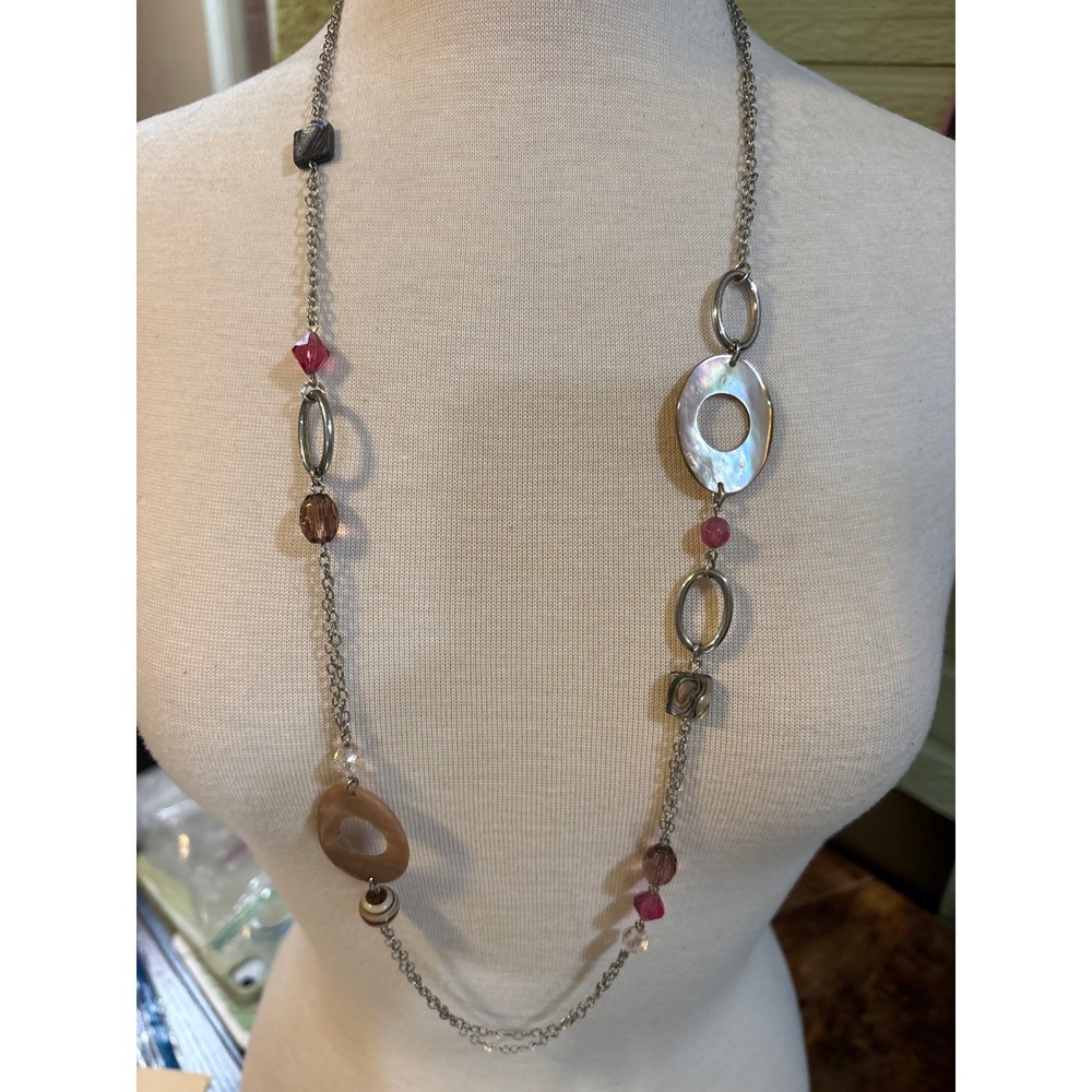 Lia‎ Sophia Silver Tone Pink Glass Mother of Pearl Shell Station Necklace 34-37"